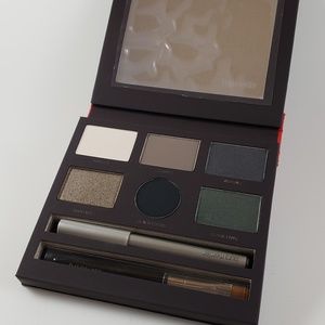 Laura Mercier Jungle Chic Eye Palette